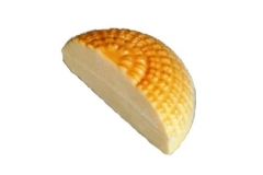 3052 - Koliba půlená uzený pařený sýr